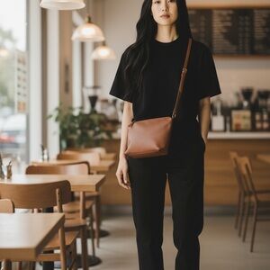 Atmosphere Tan Faux Leather Shoulder Crossbody Bag Adjustable Strap Gold